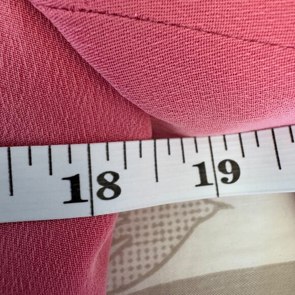 100% Silk Pink Blazer With Pearly Bling Buttons - Picture 10 of 12